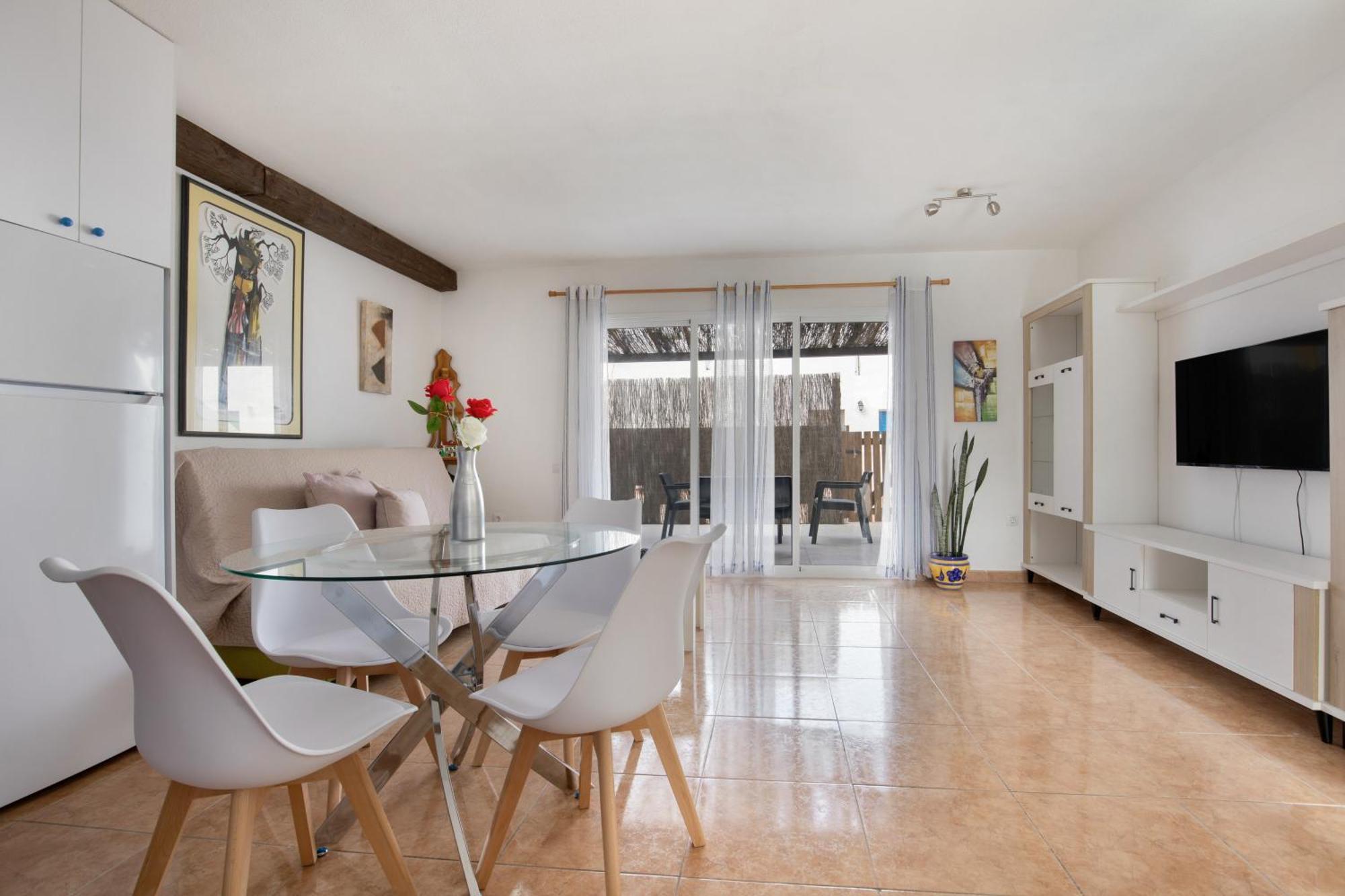 Acuario Apartment คอร์ราเลโฮ ภายนอก รูปภาพ