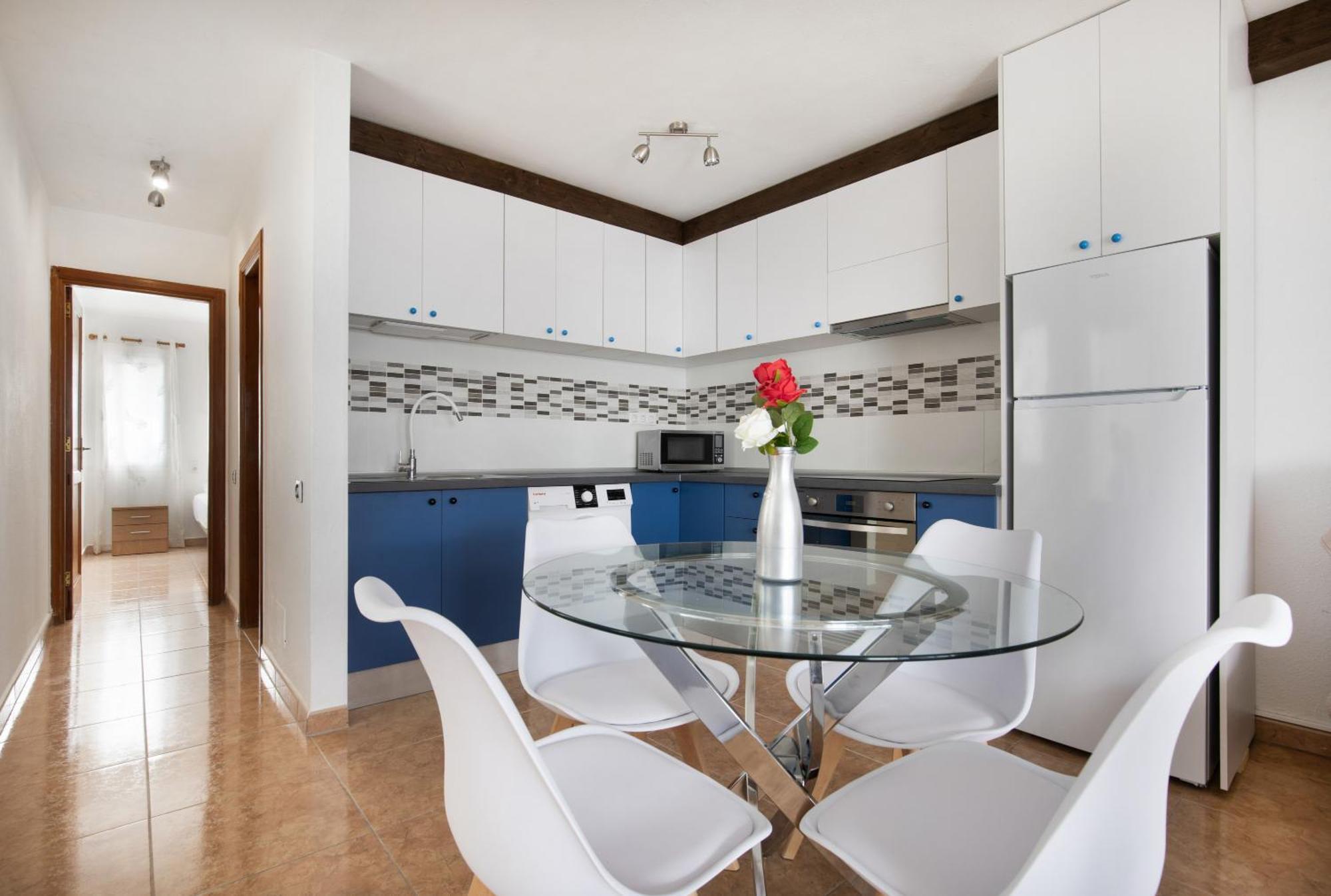 Acuario Apartment คอร์ราเลโฮ ภายนอก รูปภาพ